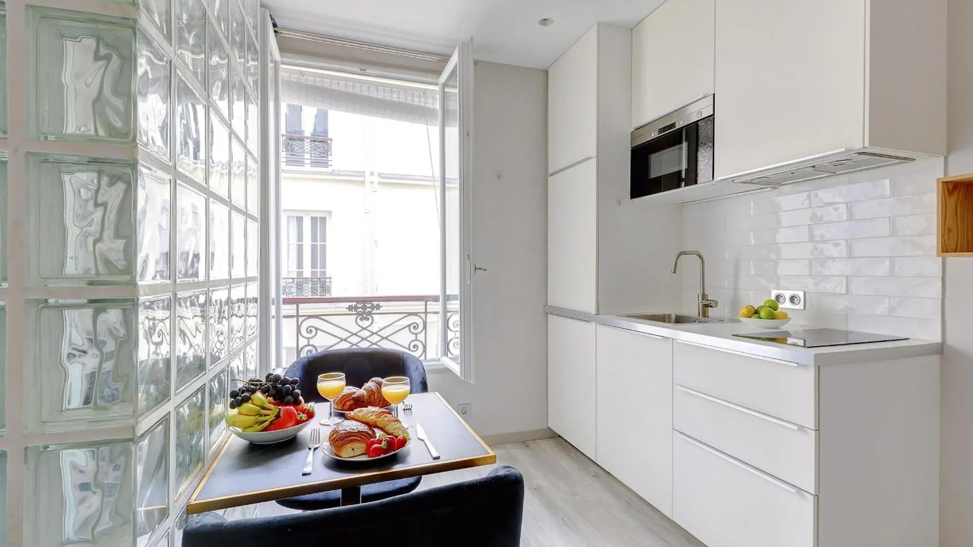 Apartment Eiffel Tower & 7Th Arrondissement - Cityapartmentstay Paris